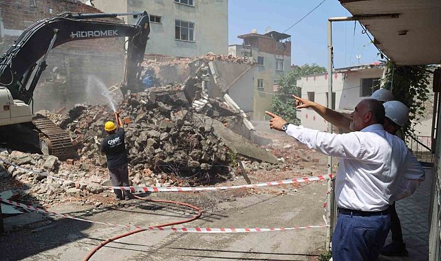 Başkan Sandıkçı: "İlçemize yeni projeler ve yatırımlar kazandırmak için seferberlik halinde çalışıyoruz"