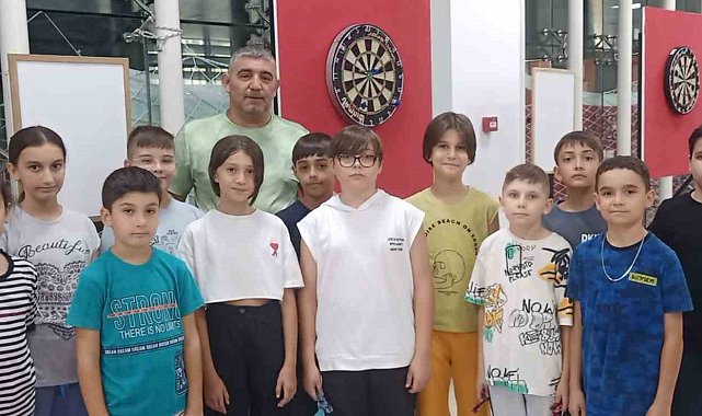 Bozüyük'te dart sporuna ilgi artıyor