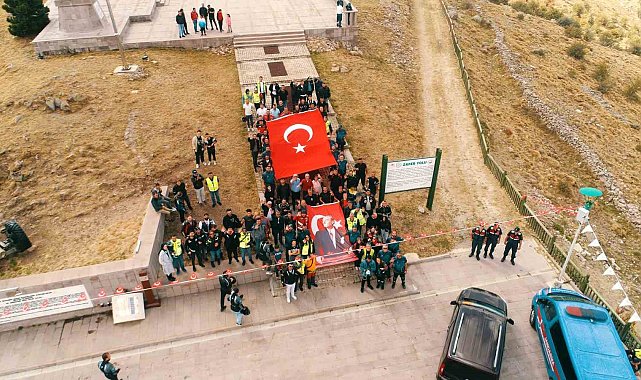Bu sefer şehitler için motosiklet sürdüler