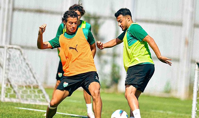 Bursaspor'da tempo artıyor