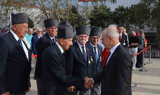 Büyük Zafer'in 102'inci yılı Büyükçekmece'de düzenlenen törenle kutlandı