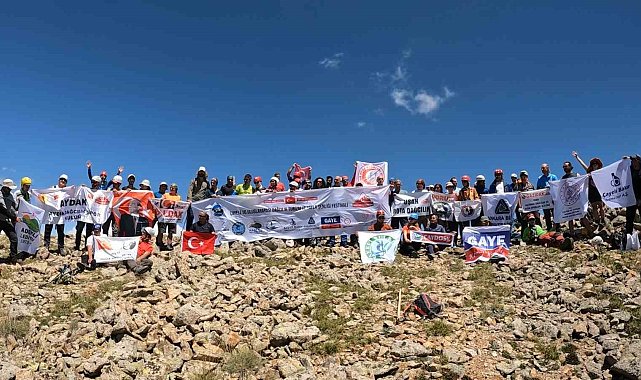 Çayeli'nde 10. Uluslararası Dağcılık Turizm ve Yayla Şenliği festivali düzenlendi