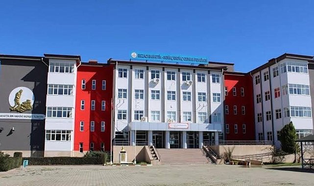 Ceyhanlı öğrencilerinden YKS'de büyük başarı