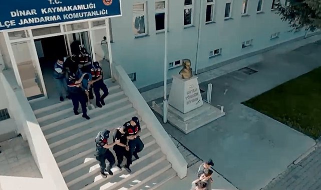 Cezaevi firarisi 4 mahkum JASAT'ın takibi ile yakalandı