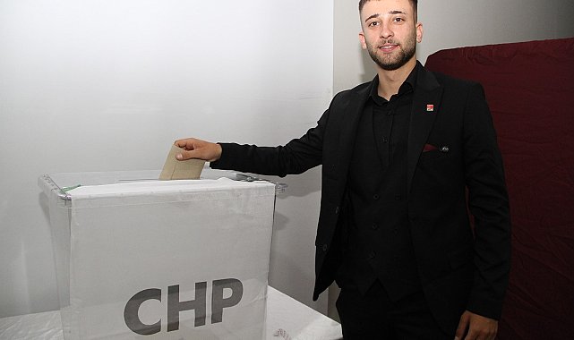 CHP Kula'da Gençlik Kolları Kongresi yapıldı