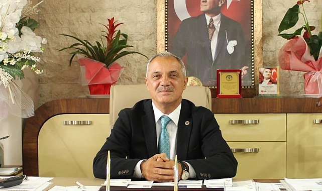 CHP'li başkandan CHP'li vekile ağır sözler: "Utanmadan nasıl pazar esnafını ziyarete çıkacaksınız"