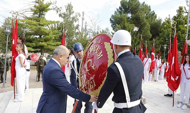 Çorum'da 30 Ağustos Zafer Bayramı törenlerle kutlandı