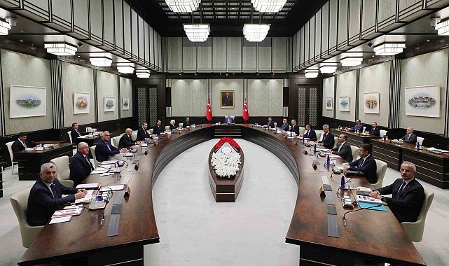 Cumhurbaşkanlığı Kabinesi, Cumhurbaşkanı Recep Tayyip Erdoğan başkanlığında Beştepe'de toplandı.