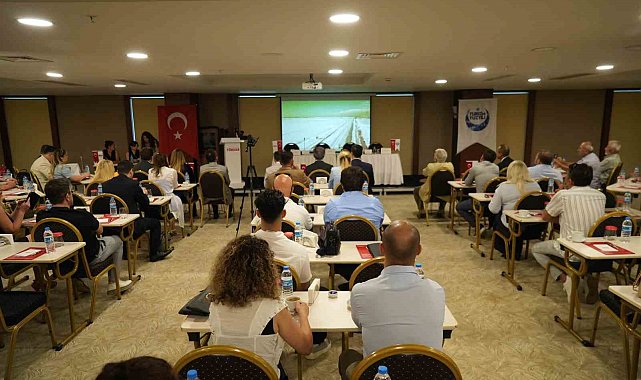 Daire Başkanı Aksoy: "Sağlık hizmeti ihracatı 5 kat, sağlık turisti sayısı 6 kat arttı"