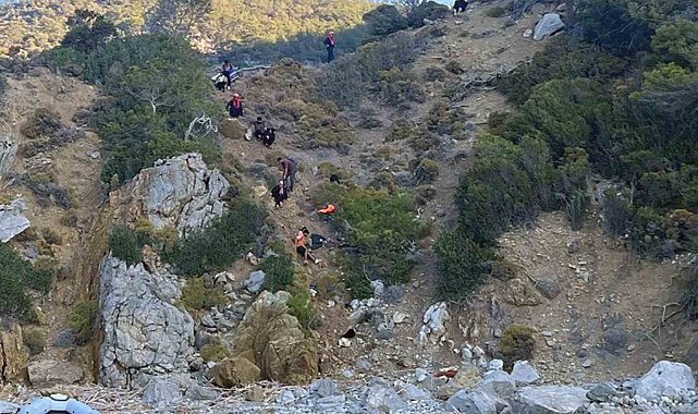 Datça koylarında 25 düzensiz göçmen yakalandı