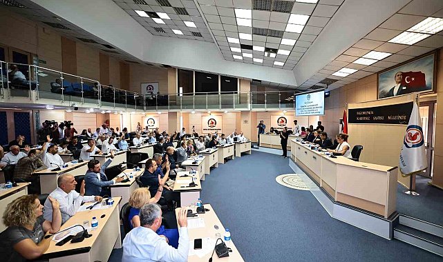 Denizli Büyükşehir Meclisinden Ecevit ve Erbakan'a vefa