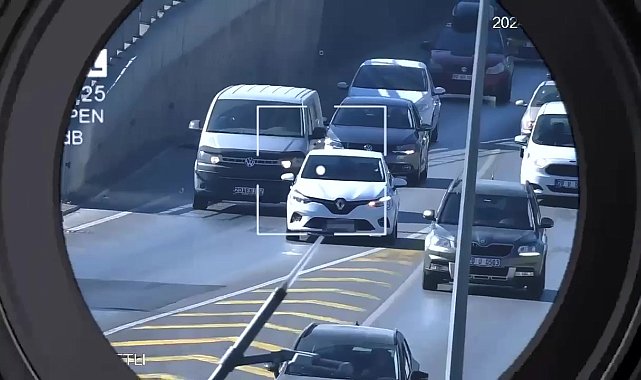 Denizli'de şerit ihlali yapan sürücülere sıkı denetim