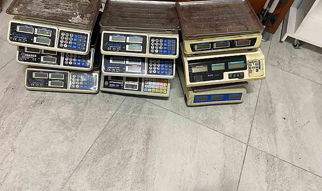 Devrek Belediyesi pazar esnafını denetledi