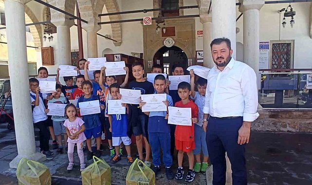 Devrek'te Yaz Kur'an Kursu eğitimleri sona erdi