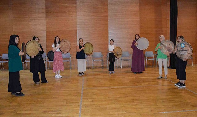 Diyarbakır'da öğrenciler ücretsiz sanat kurslarından faydalanıyor