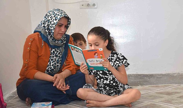 Doğuştan işitme engelli Ecrin, Şahinbey'in desteğiyle hayata kulak verdi