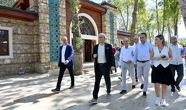 Dokuma'dan sonra Varsak'a da 'Emekli Kıraathanesi'