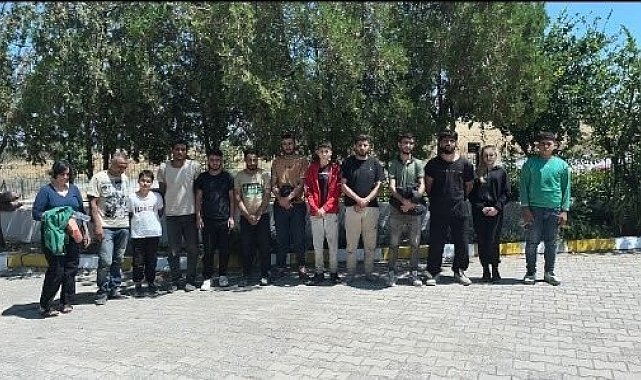 Edirne'de 13 kaçak göçmen yakalandı