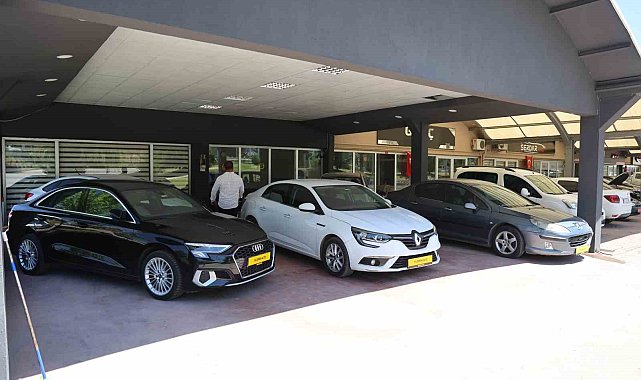 Elazığ Galericiler Sitesi Başkanı Yıldırım: ''Araç satışları şuan gayet iyi durumda''