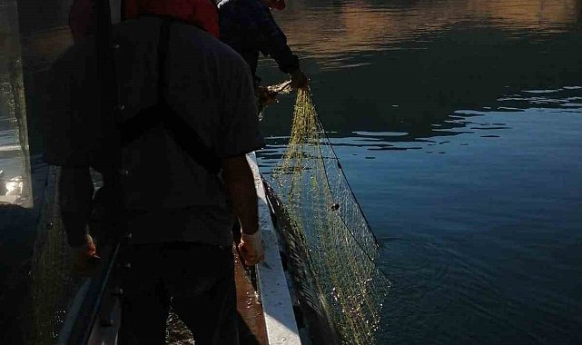 Elazığ'da kaçak avlanma denetimleri devam ediyor