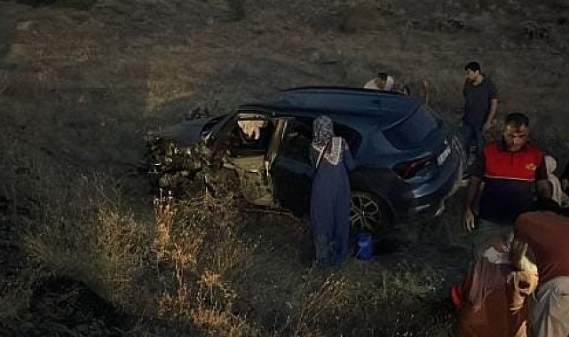 Elazığ'da otomobiller çarpıştı: 8 yaralı