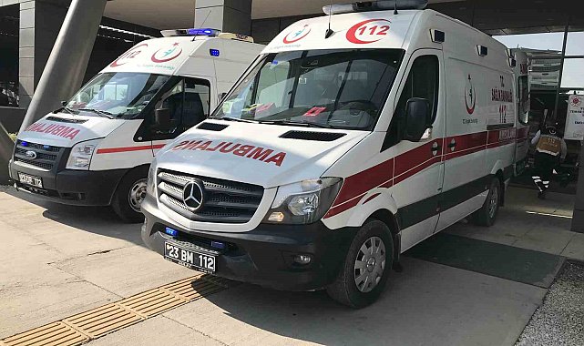 Elazığ&#039;da zincirleme trafik kazası: 2 yaralı