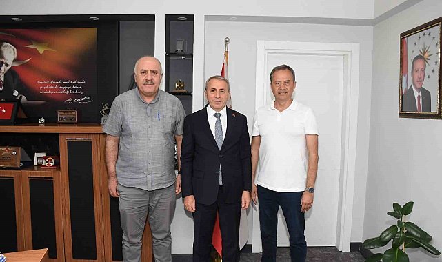 Emekli polislere teşekkür belgesi verildi