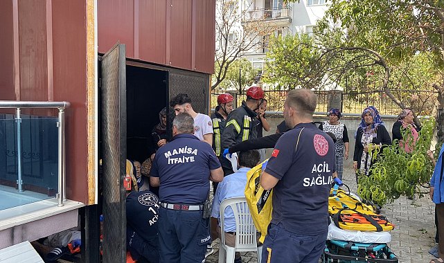 Engelli asansörü 10 metreden zemine çakıldı: 1&#039;i engelli 4 yaralı