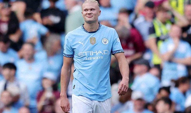 Erling Haaland, Wayne Rooney'i yakaladı