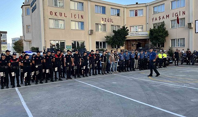 Esenyurt'ta silah ticaretinden kesinleşmiş hapis cezasıyla aranan şahıs yakalandı