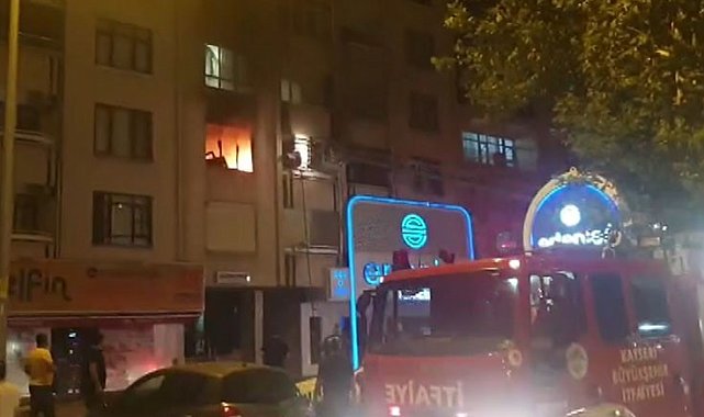 Evde çıkan yangın korkuttu