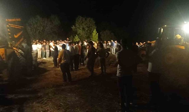 Feci kazada hayatını kaybeden 4 kişi toprağa verildi