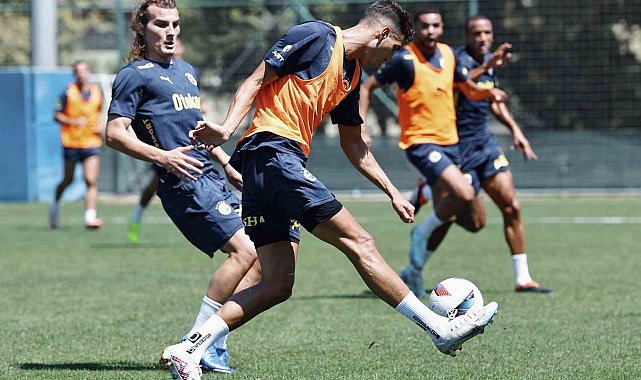 Fenerbahçe, Lille maçı hazırlıklarına başladı