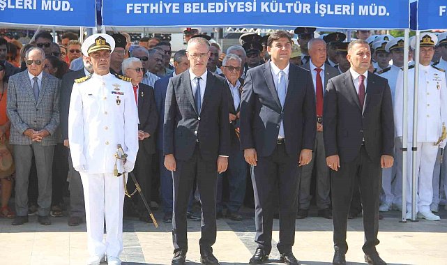 Fethiye'de Zafer Bayramı'nın 102. yılı törenlerle kutlandı