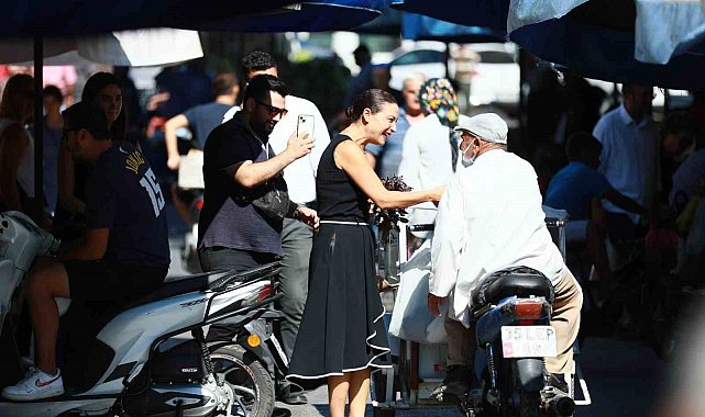 Filiz Başkan, pazarda vatandaşla buluştu