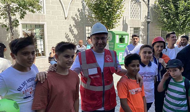 Gaziosmanpaşa'da gerçeği aratmayan deprem tatbikatı