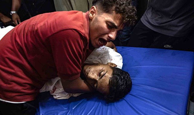 Gazze'de can kaybı 39 bin 699'a yükseldi