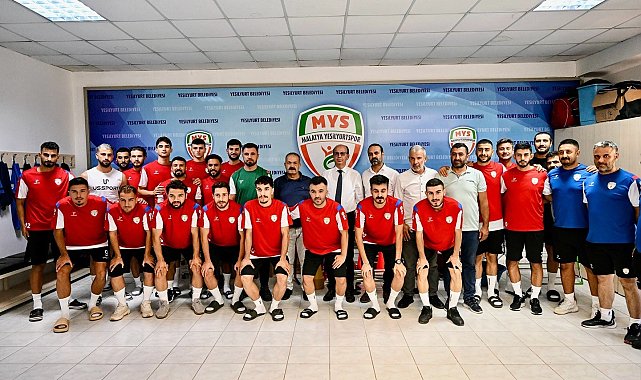 Geçit, Malatya Yeşilyurtspor Kulübünü ziyaret etti