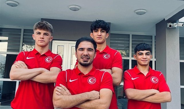 Genç güreşçiler madalya için Amman'da yarışacak