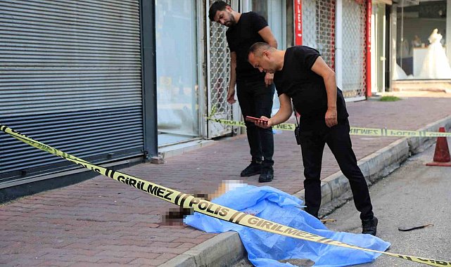 Genç kadın kaldırımda ölü bulundu, çatıda bulunan mektup olayın seyrini değiştirdi