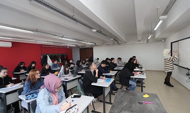 Güzide Gençlik Merkezi'nde yeni dönem kayıtları başladı
