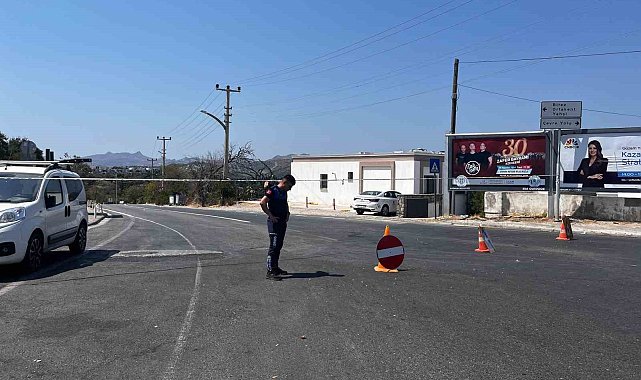Hat patladı, yol trafiğe kapandı