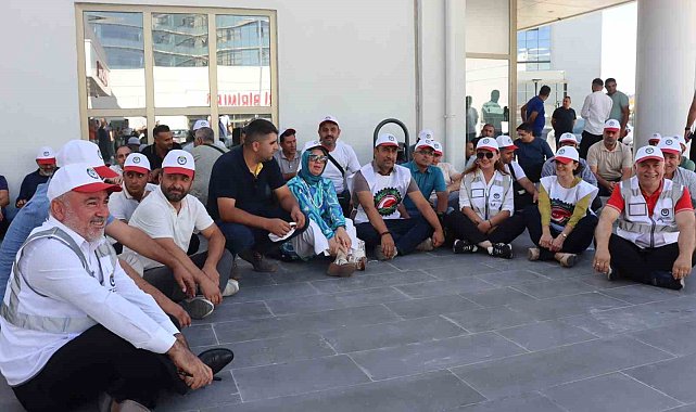 Hizmet-İş'in ISS'e tepkisi sürüyor: "Bu tutumunuzdan, bu tavrınızdan vazgeçin"