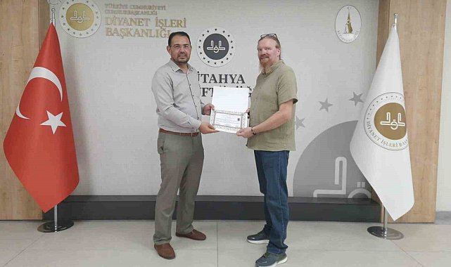 İngiltere vatandaşı Darren John Hobson, Kütahya'da Müslüman oldu