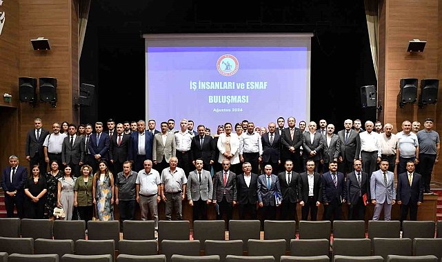 İş insanlarıyla şehrin yatırımları paylaşıldı