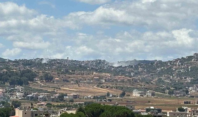 İsrail topçuları, Lübnan'ın güneyindeki köyü vurdu