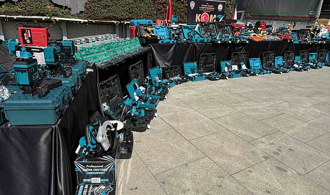 İstanbul'da 100 milyon liralık kaçak hırdavat malzemesi ele geçirildi