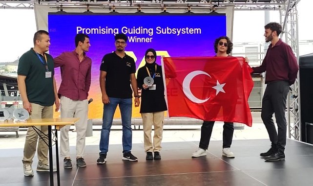 İsviçre'de European Hyperloop Week yarışında 3 kez birincilik alan takım aracını yeniden yarıştırıyor
