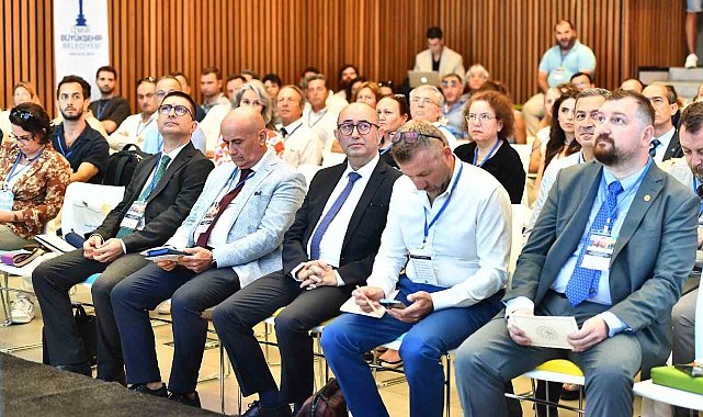 İzmir'in ulaşımdaki yol haritası çiziliyor