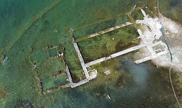 İznik Gölü'ndeki bazilika, kuralıktan dolayı gün yüzüne çıktı
